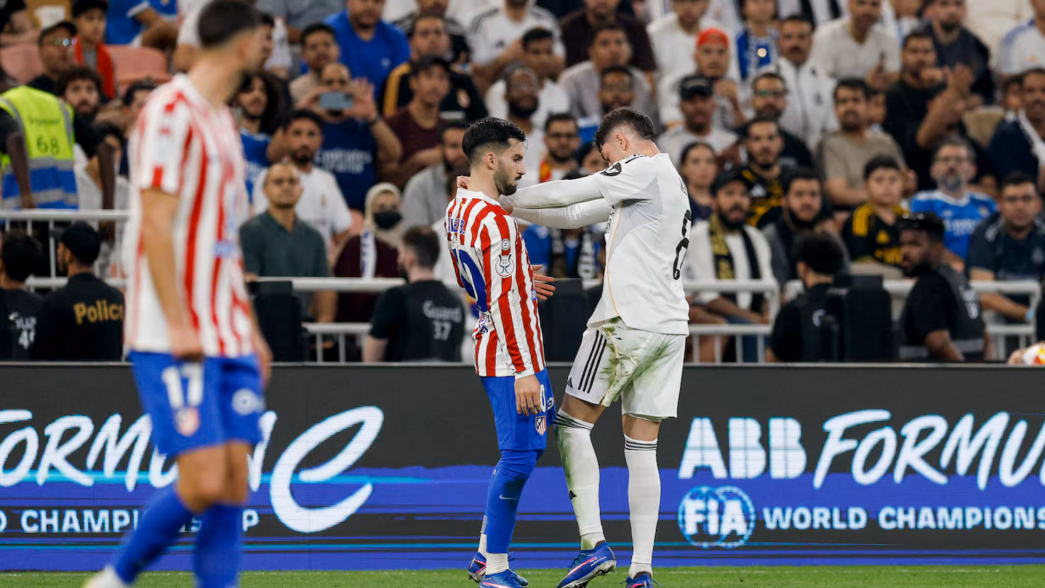 أتلتيكو مدريد طرد فالفيردي