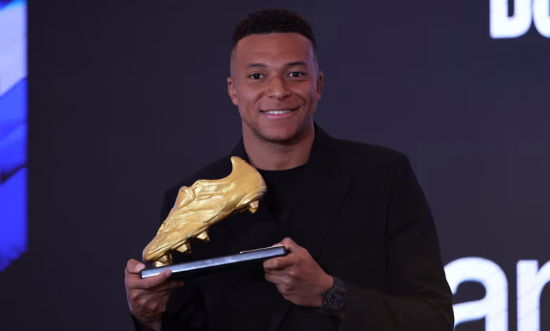 مبابي الحذاء الذهبي