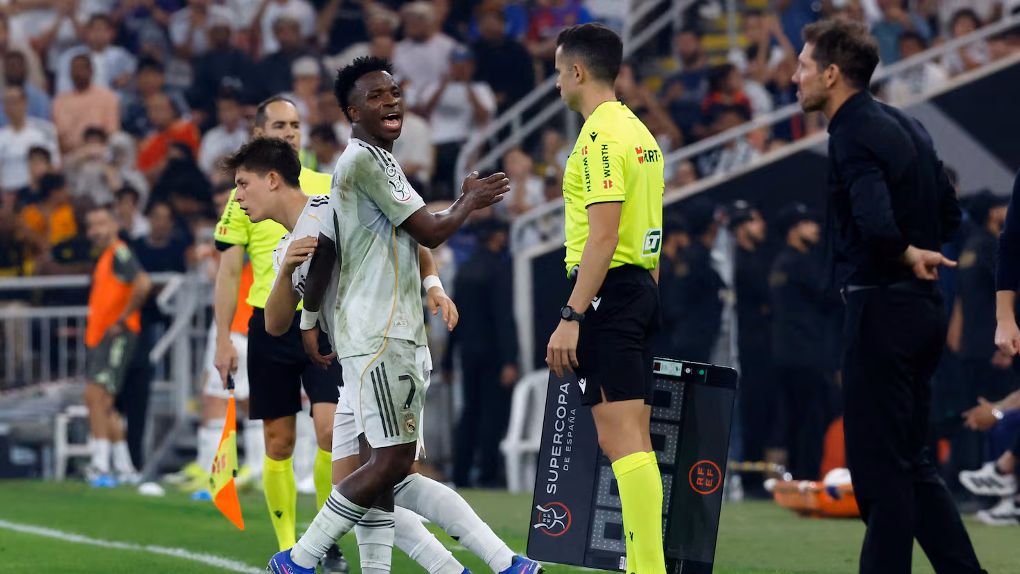 سيميوني وفينيسيوس