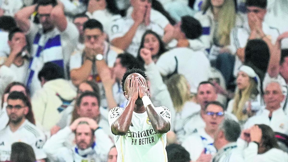 فينيسيوس جماهير ريال مدريد