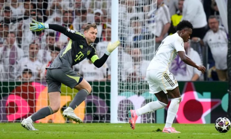 نوير لاعب الأسبوع في دوري أبطال أوروبا