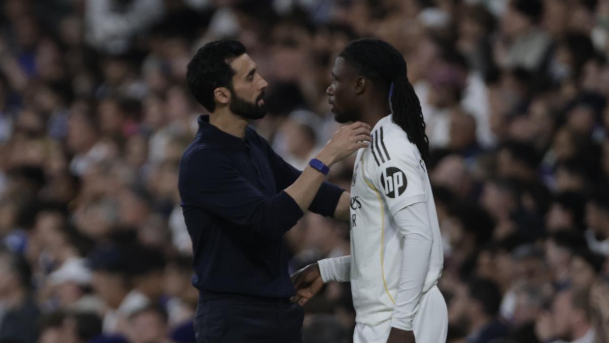 صافرات البرنابيو ضد كامافينجا