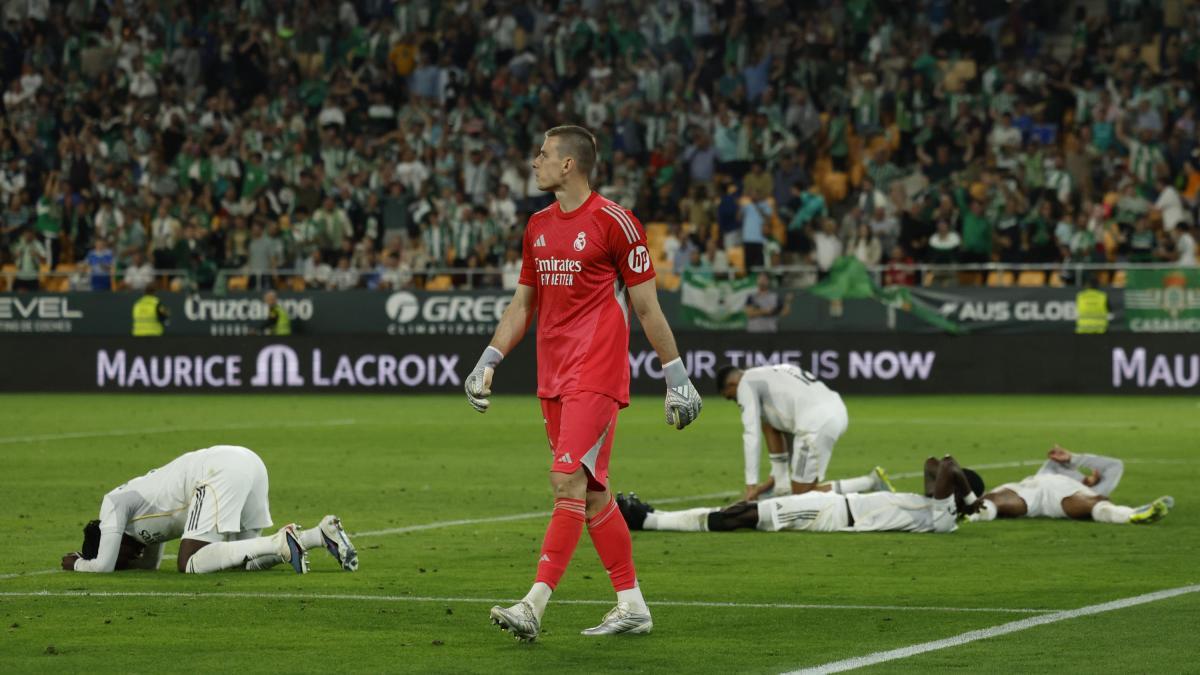 غضب جماهير ريال مدريد بعد تعادل بيتيس