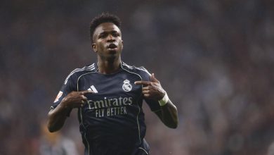 برشلونة قد يحسم الليجا أمام ريال مدريد