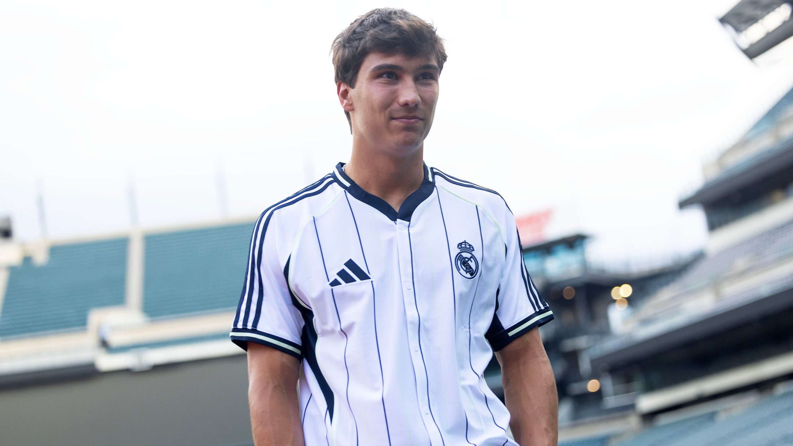 جونزالو ريال مدريد كومو