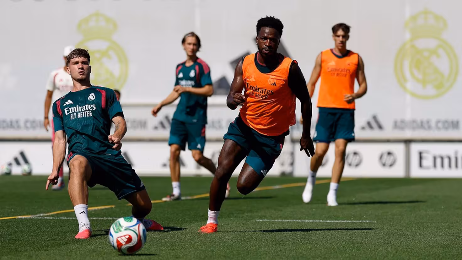 تجديد فينيسيوس ريال مدريد