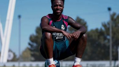 فينيسيوس يجدد مع ريال مدريد