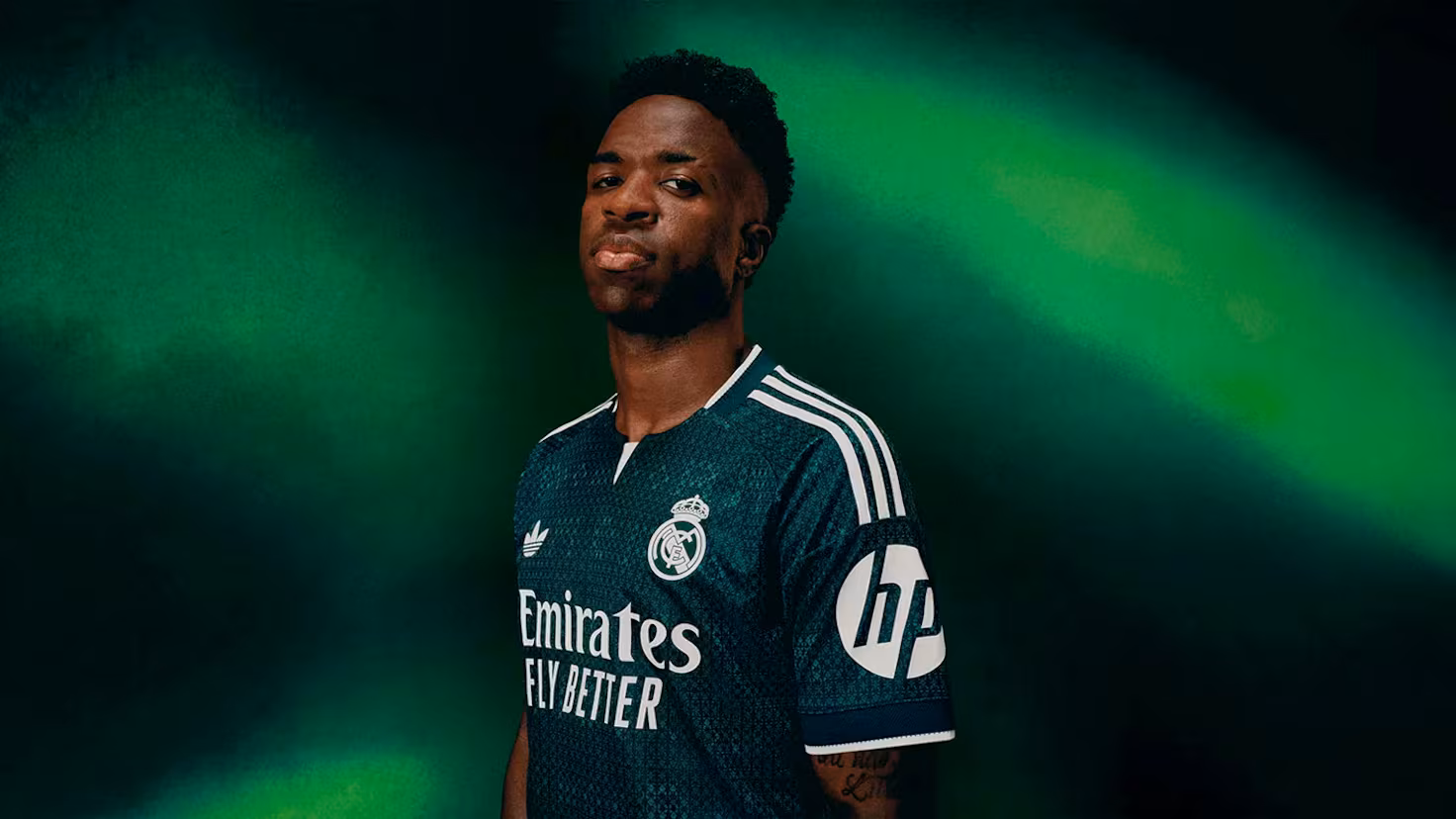 تجديد عقد فينيسيوس مع ريال مدريد